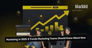 Графічне зображення з архітектурою відстеження на стороні сервера: магазин надсилає дані до аналітичних систем через сервер SST. На задньому плані — футуристичний астронавт, логотипи Pimcore та Blackbit.