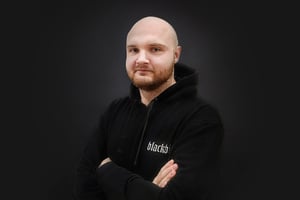 Anton Pomyluiko ist Blackbits Neuzugang im Frontend und Pimcore-Enthusiast