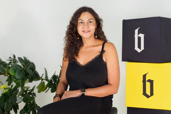 Projektmanagerin und COO Nadine im Blackbit Interview