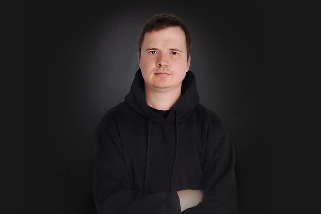 Zwischen Familie und Frontend: BigCommerce-Experte Yurii startet bei Blackbit als Entwickler