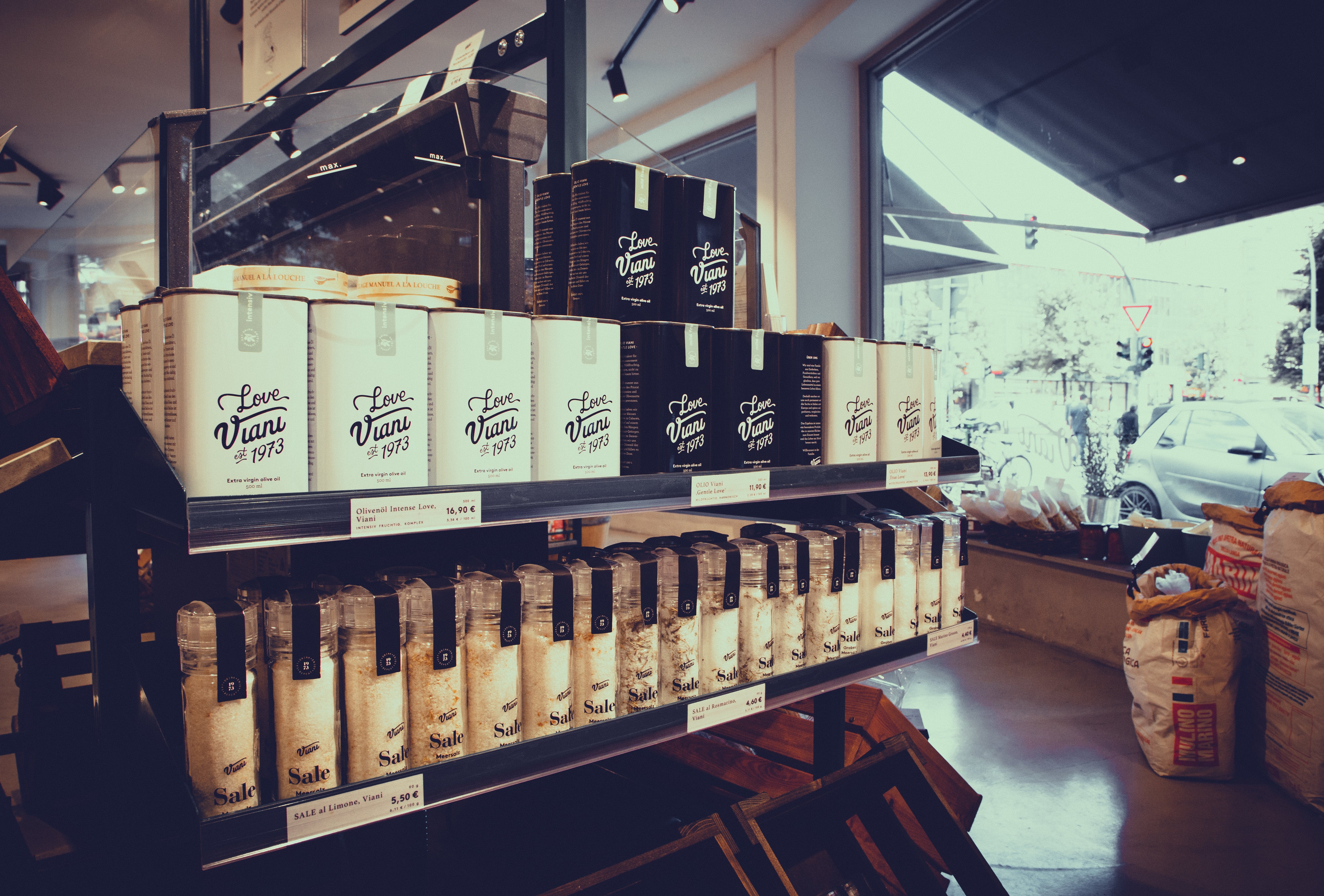 Viani-Ladengeschaft Berlin-Schöneberg